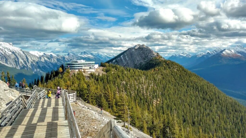 Banff-Gondola-Sulphur-Mountain